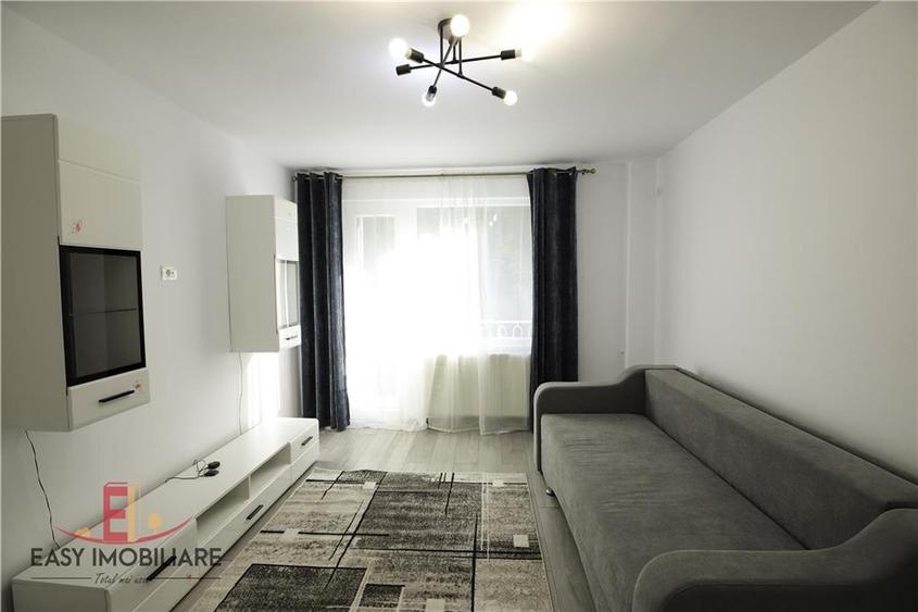 Apartament 2 camere, ultracentral, etaj 1, prima inchiriere, Str. Tineretului - 2
