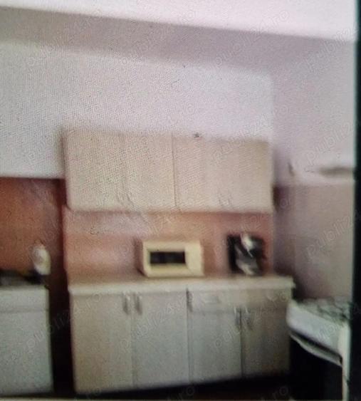 Proprietar inchiriez apartament cu o camera la curte - 3