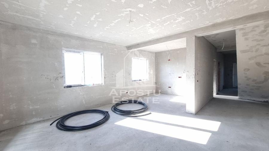 Jumate de duplex P+1 cu 4 camere, Giarmata Vii - 1