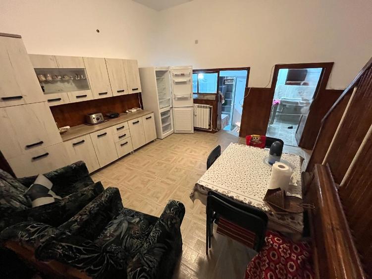 Casa de vanzare (zona CASA CASATORIILOR ) - 15