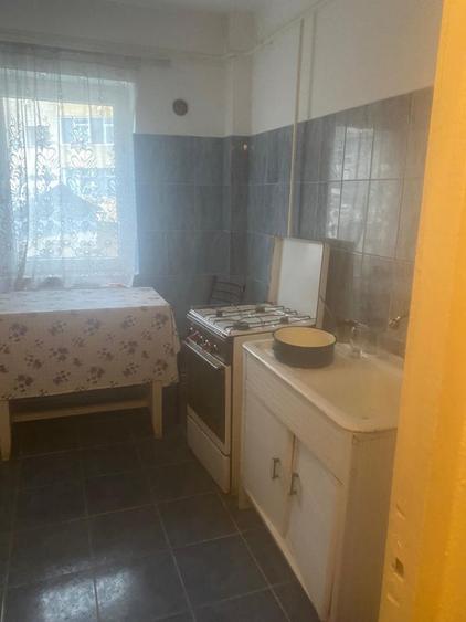 Apartament 2 camere zona centrala - 3