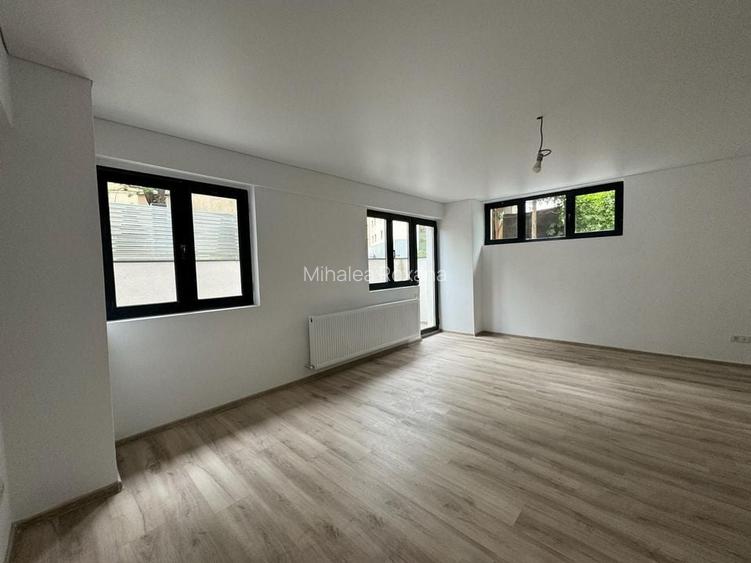 Garsonieră Luminoasa cu Balcon Spațios