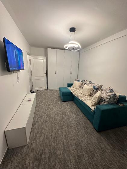 Vand garsoniera micalaca proprietar  - 2