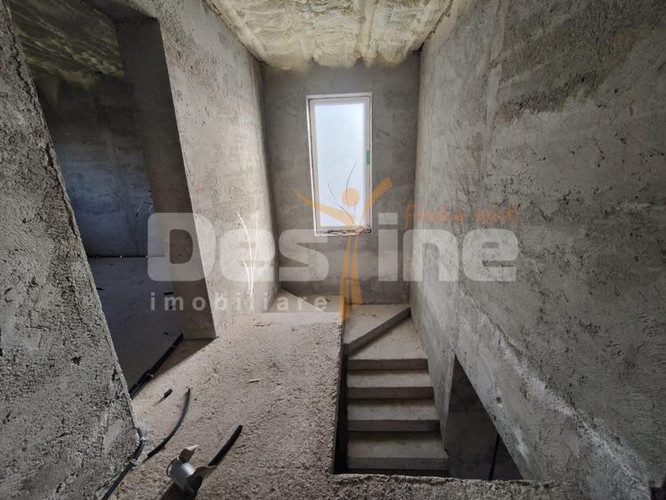 Hlincea Lac Casa 235 mp + 620 mp teren priveliste PANORAMICĂ - 14