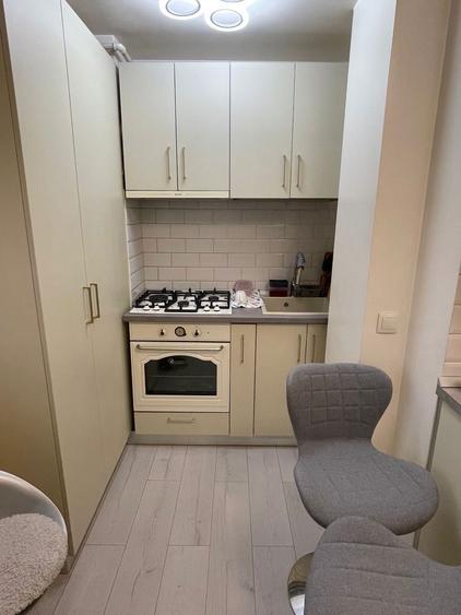 Vand apartament 3 camere ,decomndat,renovat - 5