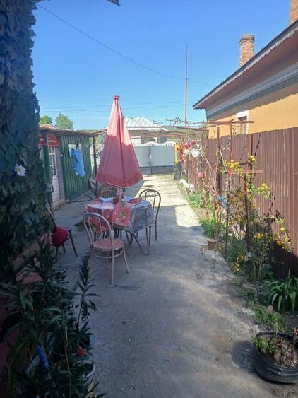 Casa de vanzare Vulpeni Olt - 1