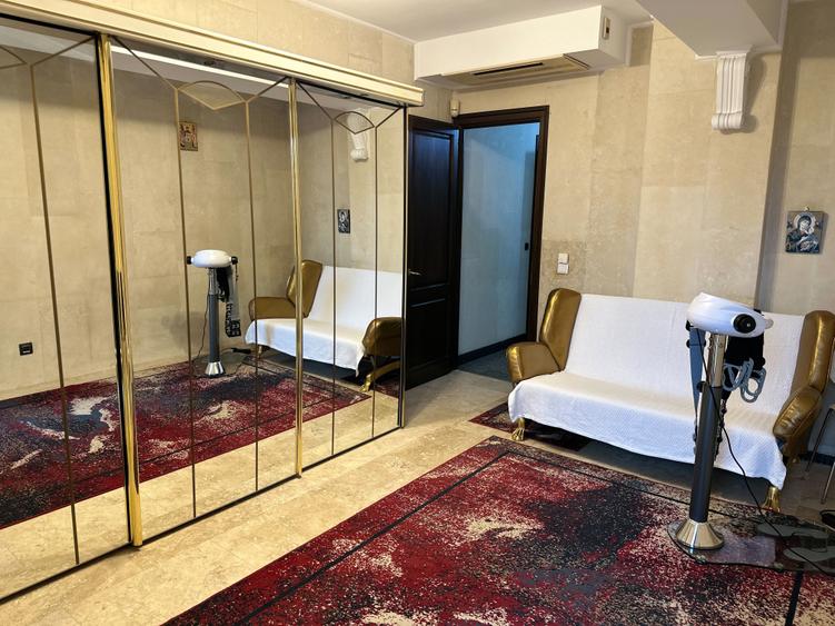 Reședință exclusivistă pe malul lacului - Exclusive Residence on the Lakefront - 39