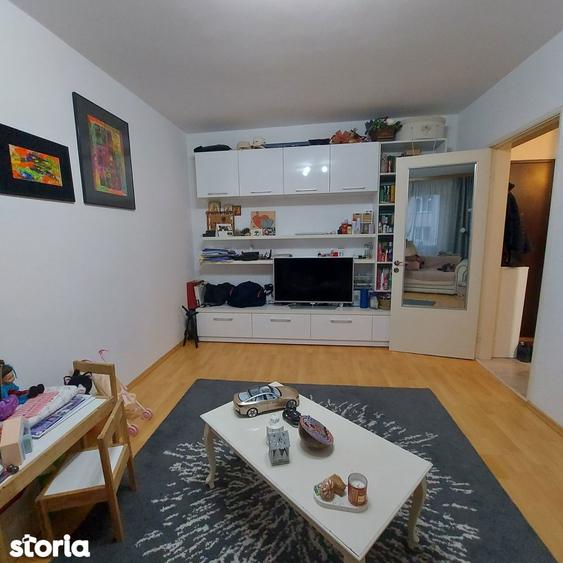 Apartament cu 2 camere decomandat în Pantelimon