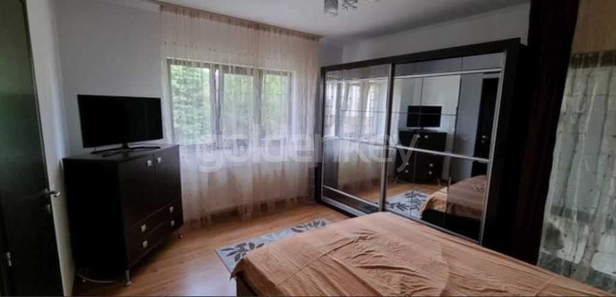 Vila individuala cu 5 camere si piscina - 8