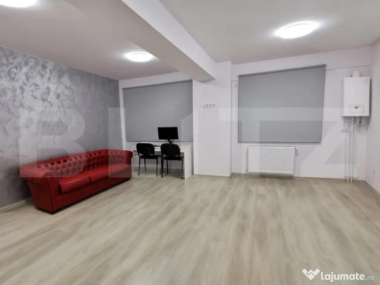 Apartament 2 camere ,loc de parcare + boxa , zona 9 mai - 3