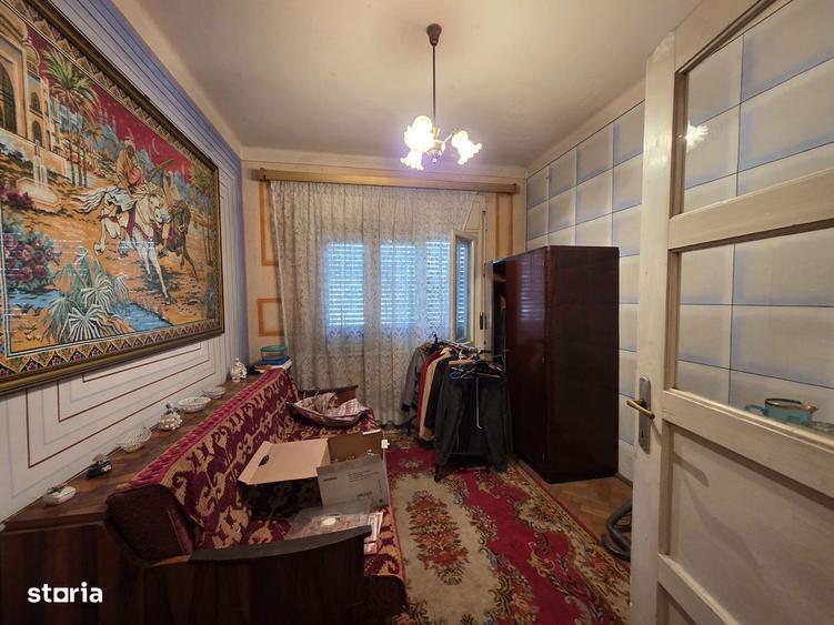 Casa Deva cu potential4 camere, 235 mp teren, garaj,toate utilitatile - 4