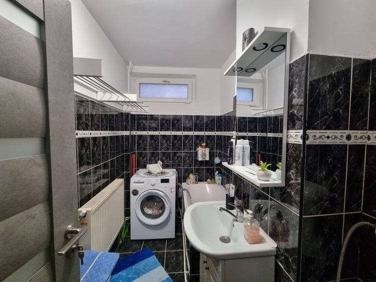 Apartament 2 camere decomandate, renovat, mobilat, utilat- Mioritei - 12