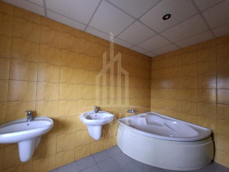 Hală + spații de birouri + apartament - 9