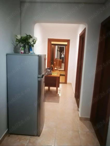 Inchiriez Apartament 2 Camere - 1