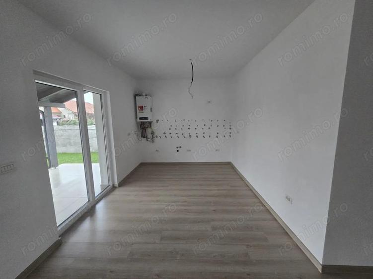 Duplex pe parter Toate Utilitatile Mosnita - 4