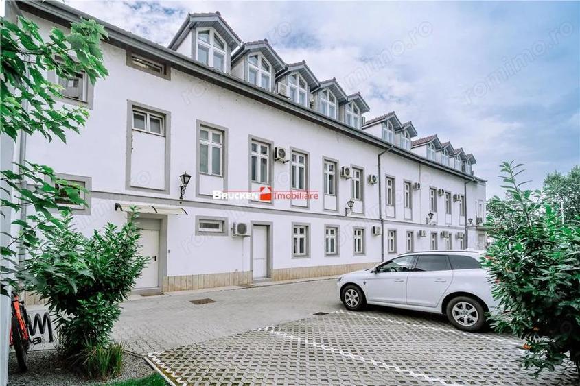 Ultracentral Oradea - Cladire de birouri P+E+M cu dotari moderne si parcare proprie - 1