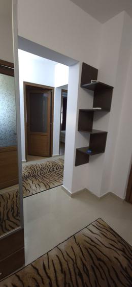 Inchiriez apartament 3 cam decomandat, - 7