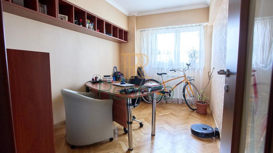 4 camere in bloc '80 | Sud | Bd. Carol | VIDEO - 10