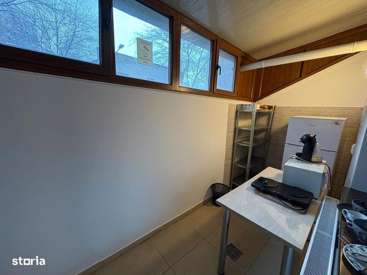 Garsoniera P-Ta Resita,Centrala Proprie, Mobilata/Utilata, Curata - 3