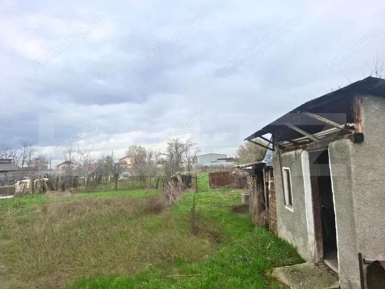 Casa (la ro?u) + teren 2522 mp ideala pentru personalizare - Costestii Deal - 7