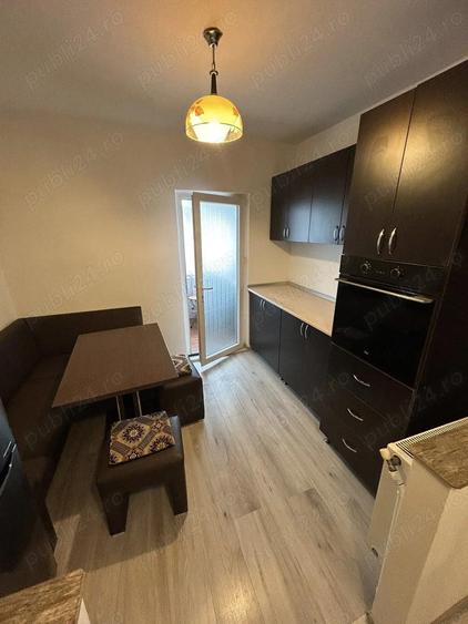 De vanzare apartament cu 2 camere, zona Bogdan Dragos, mobilat ?i utilat 52.000euro - 2
