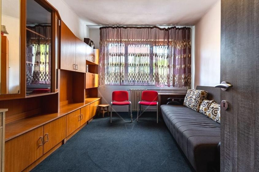 GARSONIERĂ TIP CAMERĂ DE CĂMIN| TRACTORUL| 21 MP | MOBILATĂ | BOXĂ - 1