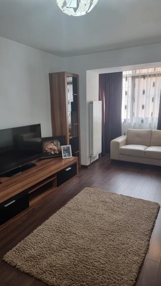 Apartament 3 camere de vânzare - zonă centrală, mobilat și utilat. - 2