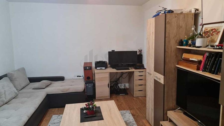 REA1027135 Apartament 3 Camere I De Vanzare I Drumul Taberei - 1