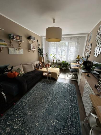 Apartament 2 camere decomandat, parcare, zona Roata Faget Apartament 2 camere decomandat, parcare, zona Roata Faget