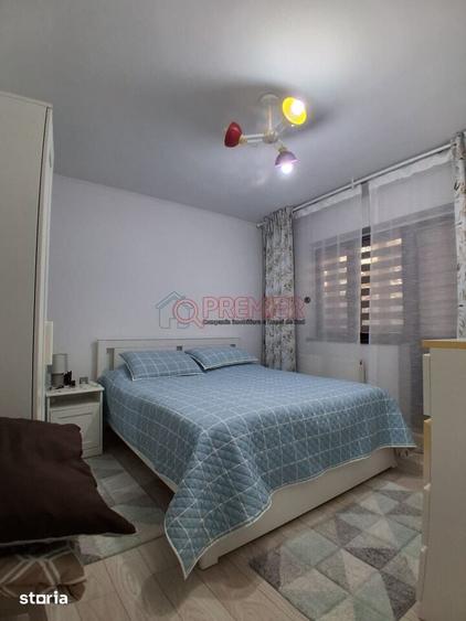 Apartament cu 2 camere decomandat în Văcăresti