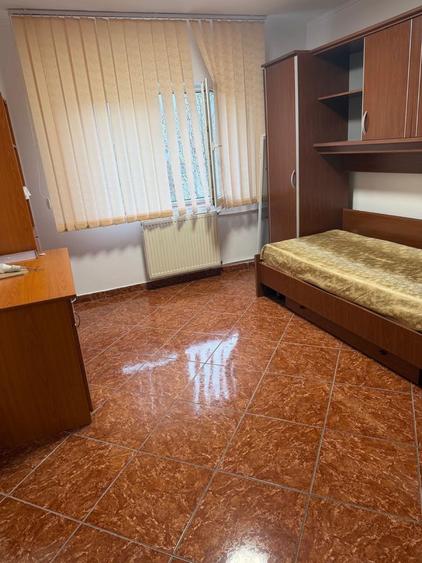 Apartament 4 camere, spatios, mobilat si utilat, zona Mall Veranda - 1