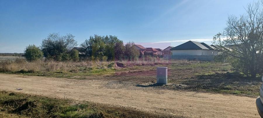 Sabareni, teren rezidential 6290 mp, cu 52m FS, utilitati in apropiere - 4