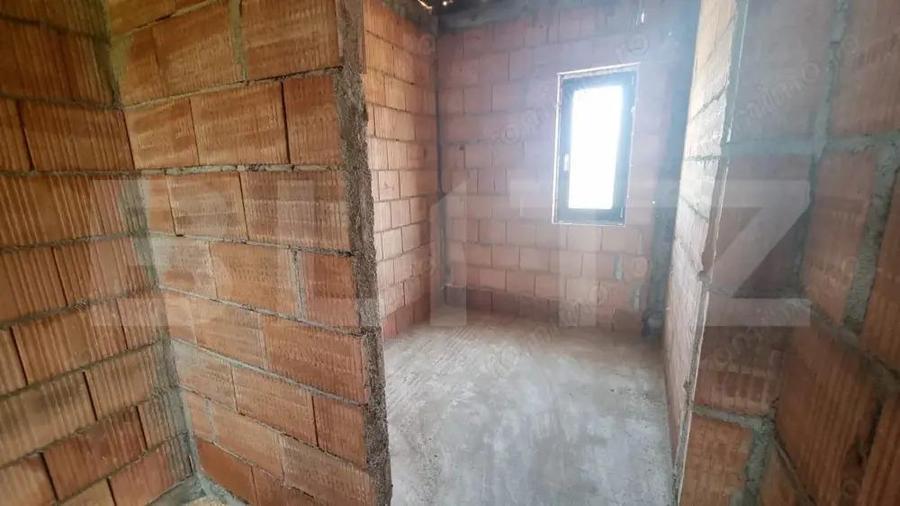 Casa in rosu, 93 mp , zona Martinesti - 5