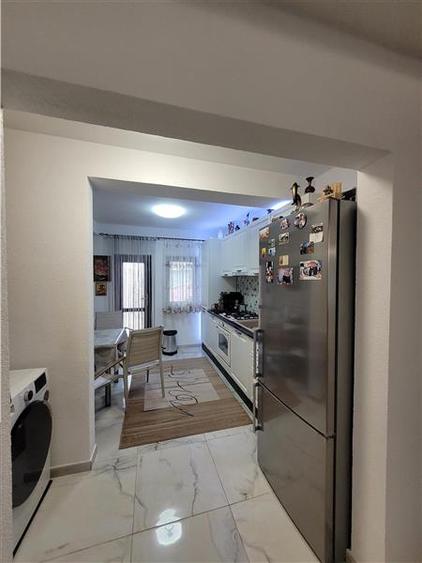 Vila P+1E, 2 Apartamente, Acces Separat, Plus Curte 249mp - 21