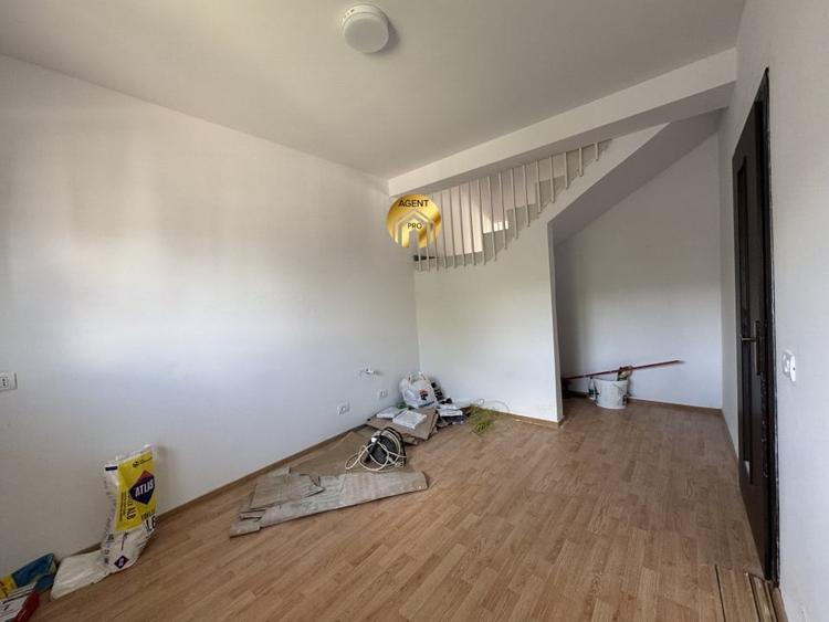 Casa 5 camere + Terasa pe acoperis - Nefinalizata - 4