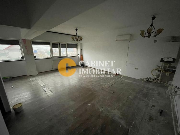 Spatiu Comercial 100mp utili - LA BULEVARD - locuri de parcare - 5