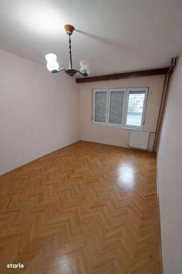 Apartament 4 camere, balcon si terasa, Rogerius - 1