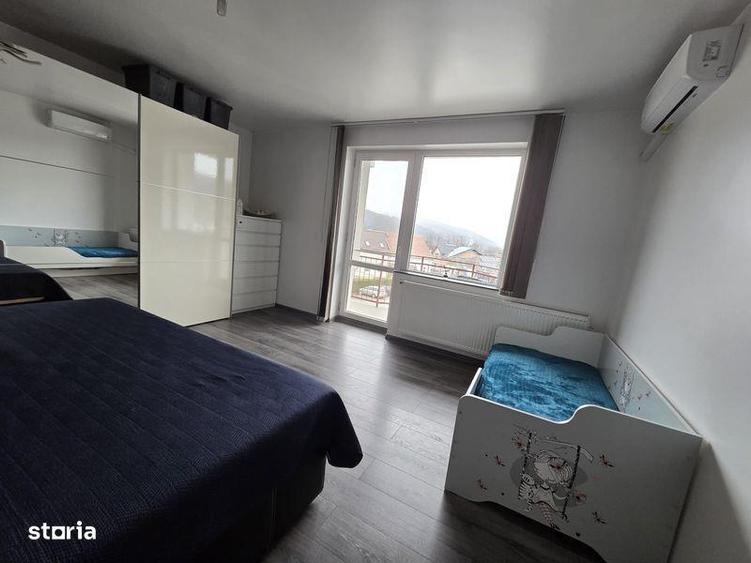 Vand apartament ,garsoniera ,baie ,hol,camera,balcon spatiu - 4