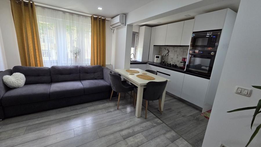 Vand apartament 2 camere - 2