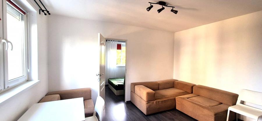 Apartament cu 2 camere semidecomandat, mobilat în Gheorgheni