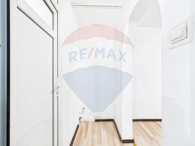 Apartament cu 4 camere de vanzare in zona Rahova - 13