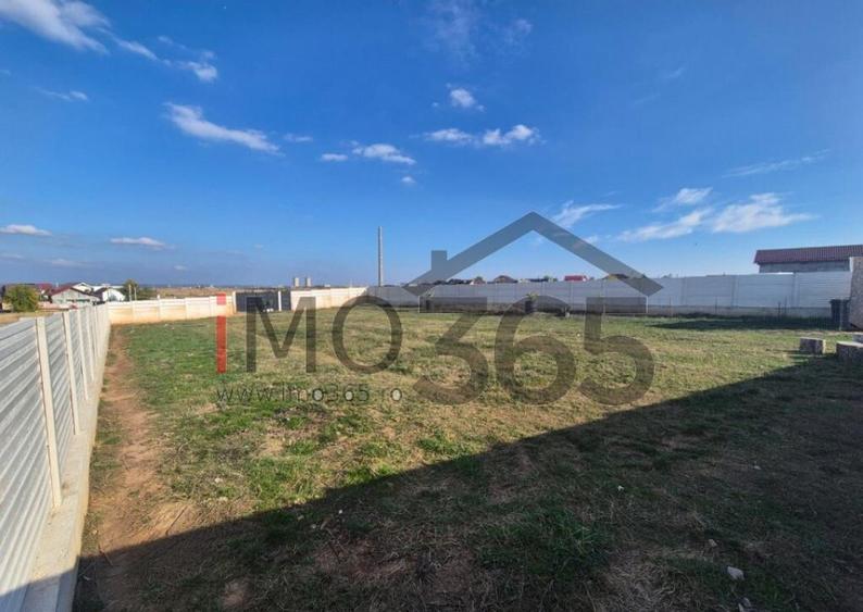 Teren intravilan Bradu 1000mp 25m deschidere - 1
