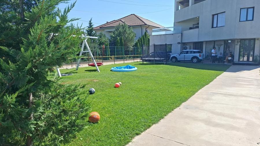 Apartament premium cu 3 camere - curte privata - 89mp - 1