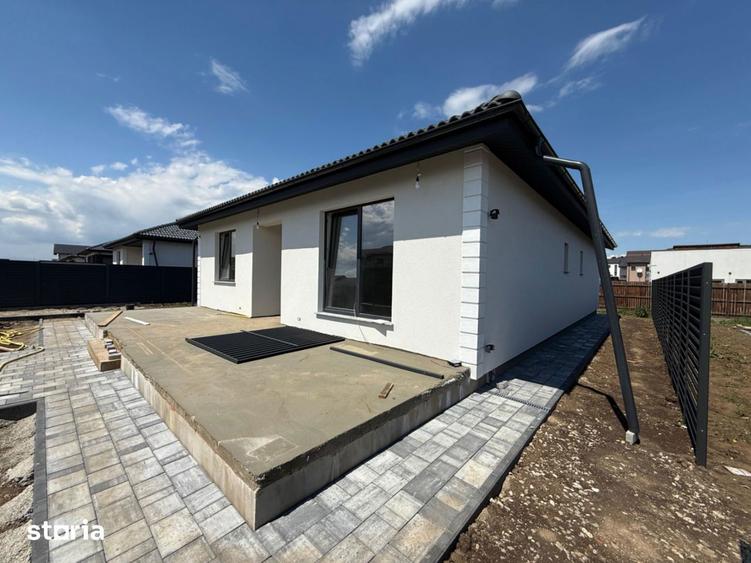 Casa pe parter cu 4 camere de vanzare - Sanpetru - 4