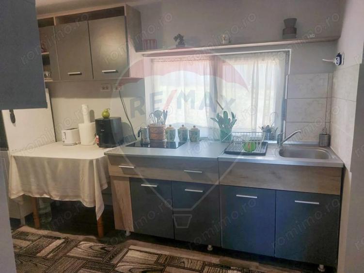 Casa individuala cu teren de 3.414 mp, Comuna Comarna - 5