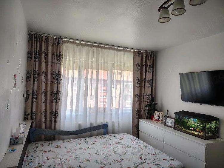 Vand apartament cu 2 camere, zona excelenta. - 2