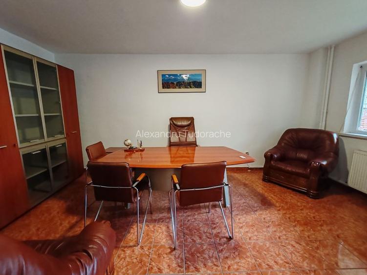 Birou de 50 mp de închiriat - Str. Toamnei