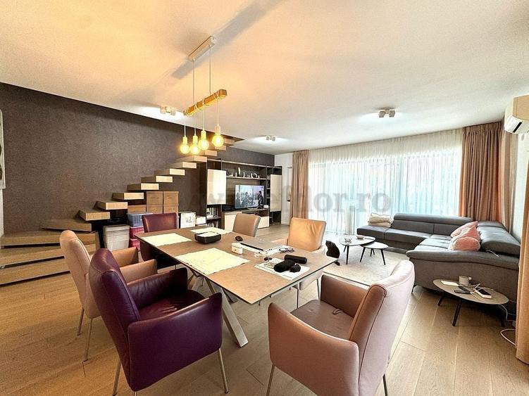 Vilă cu Piscina in Tunari - 5