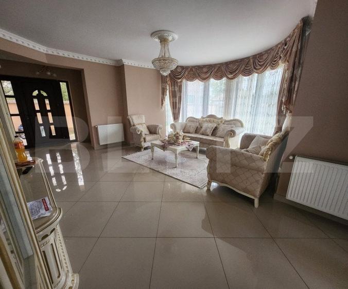 Blitz Imobiliare va ofera o oportunitate de neratat: casa de vis cu 5 camere - 2