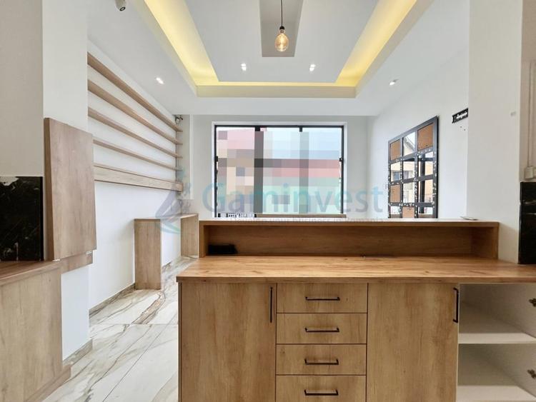 Spațiu comercial central, de inchiriat cu vizibilitate și vitrină, Oradea, Bihor - 2